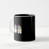 Tasse 2 Couleurs Trois Gnomes Hippie Tee - shirt Paix Gnome Funny R (Devant gauche)