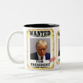 Tasse 2 Couleurs Trump 2024 le plus recherché (Gauche)