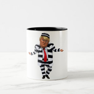 Tasse 2 Couleurs Trump en prison