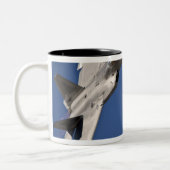 Tasse 2 Couleurs Un F-22 Raptor (Gauche)