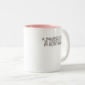 Tasse 2 Couleurs Une alimentation équilibrée est chocolat des deux (Devant droit)