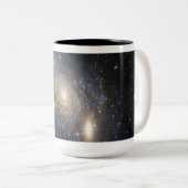 Tasse 2 Couleurs Une galaxie dans l'espace (Devant droit)