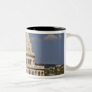 Tasse 2 Couleurs Une vue de Budapest depuis la colline du château.
