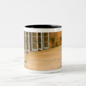 Tasse 2 Couleurs USA, Californie, Sonoma Valley, Patio à Viansa (Centre)