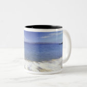 Tasse 2 Couleurs USA, Hawaï, Maui, Surf à Makena (Devant droit)