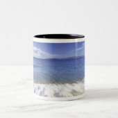 Tasse 2 Couleurs USA, Hawaï, Maui, Surf à Makena (Centre)