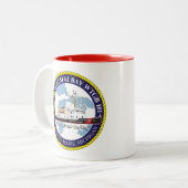 Tasse 2 Couleurs USCGC Katmai Bay WTCB 101 (Devant gauche)