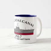 Tasse 2 Couleurs USS Guadalcanal, LPH-7, dates personnalisables ser (Devant droit)