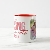 Tasse 2 Couleurs Valentine's Day Raising Sweethearts Mom Photo (Centre)