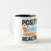 Tasse 2 Couleurs Vibes positives | Devis motivationnel (Devant gauche)