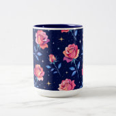 Tasse 2 Couleurs Vibrant Roses Against Starry Night Sky (Centre)