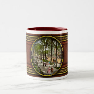 Tasse 2 Couleurs Ville - NY - J'aimerais être sur Broadway 1915