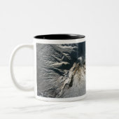 Tasse 2 Couleurs Volcan Shiveluch en Russie (Gauche)