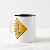 Tasse 2 Couleurs Vous êtes surveillés (Devant gauche)