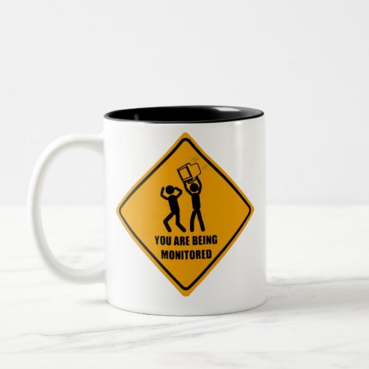 Tasse 2 Couleurs Vous êtes surveillés (Gauche)