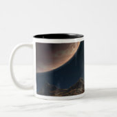 Tasse 2 Couleurs Vue d'une lune hypothétique en orbite (Gauche)