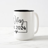 Tasse 2 Couleurs Wifey Est 2024 Script noir nouvellement marié Pers (Devant droit)
