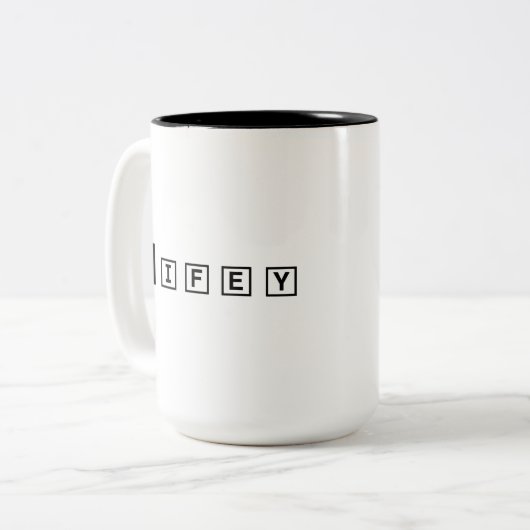 Tasse 2 Couleurs Wifey moderne noir Script femmes blanches (Devant gauche)