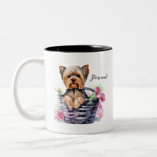 Tasse 2 Couleurs Yorkie personnalisé dans le panier aquarelle