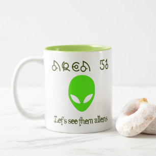 Tasse 2 Couleurs Zone 51 Voyons les aliens