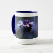 Tasse 2 de myosotis (Devant gauche)