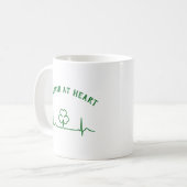 Tasse à bière de la Saint-Patrick | Trèfle et text (Devant gauche)