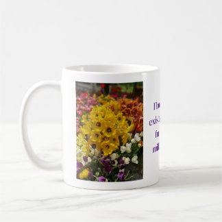 Tasse à café à motif de fleurs