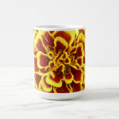 Tasse à café avec image de souci sur elle (Centre)