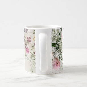 Tasse à café botanique de prairie de fleurs sauvag