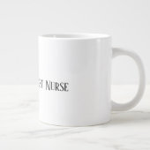 Tasse à café drôle d'infirmière la plus correcte H (Droite)