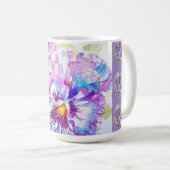Tasse à café florale aux pensées violettes peintes (Devant droit)