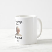 Tasse à café Trump s'est fait poper dessus (Devant droit)