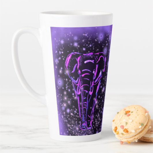 Tasse à Latte avec Éléphant Violet (En situation)