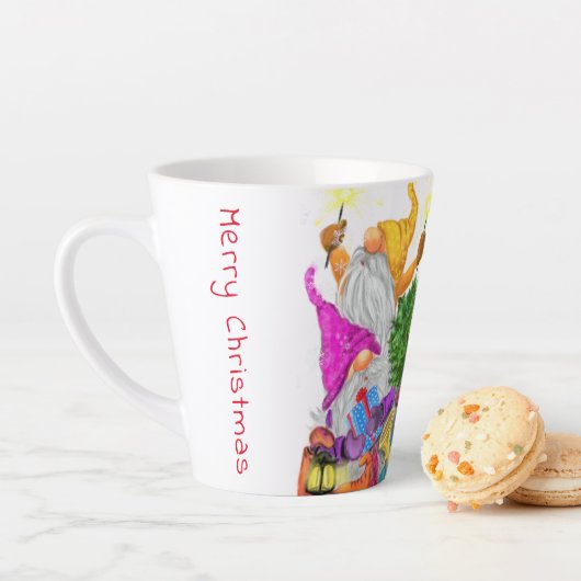 Tasse à latte avec gnomes de Noël (En situation)