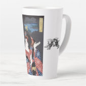 Tasse à latte de jeune fille japonaise (Angle droit)