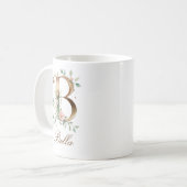 Tasse à monogramme B floral or élégant (Devant gauche)