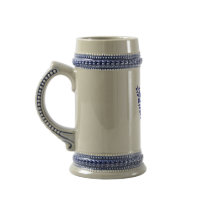 Tasse à monogramme en lettre W florale bleue