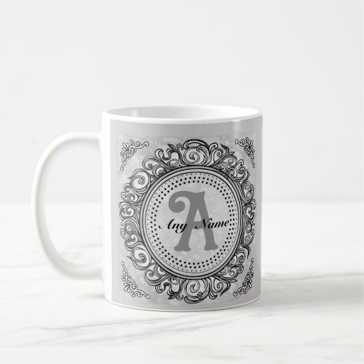 Tasse à monogramme orné argent (Gauche)