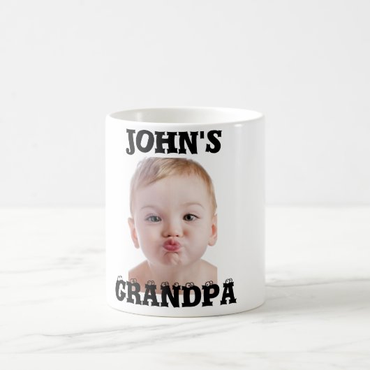 tasse à visage de bébé drôle (Centre)