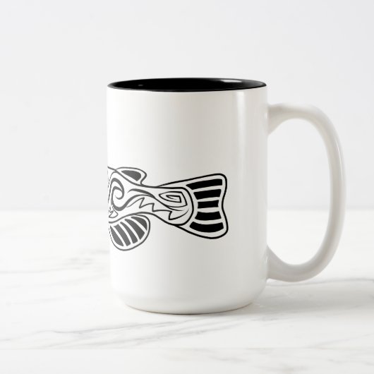 Tasse abstraite de poisson-chat (Droit)
