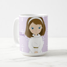 Tasse adorable de brune de fille de jour de