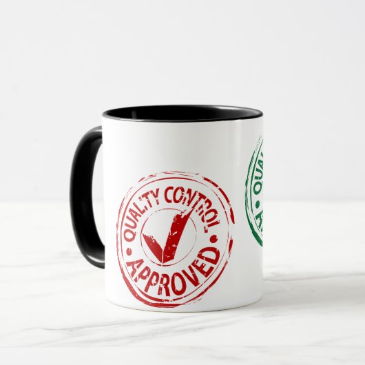 Tasse approuvée de contrôle de qualité (Devant gauche)
