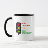 Tasse "Arrêtez de critiquer" (Gauche)