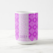 TASSE AVEC ART MÉLANGÉ VIOLET REFROIDI 2023 (Centre)