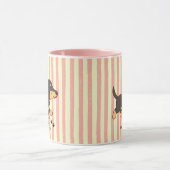 Tasse avec illustration de teckel à rayure rose (Centre)
