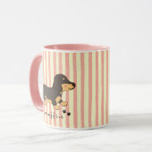 Tasse avec illustration de teckel à rayure rose (Devant gauche)