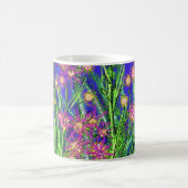 Tasse avec la conception abstraite avec les fleurs (Centre)