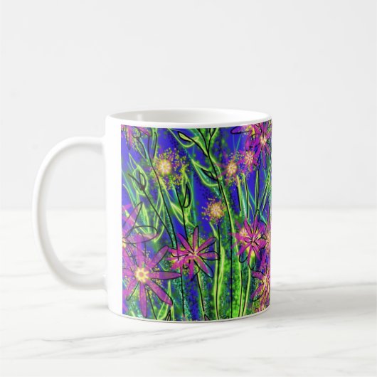 Tasse avec la conception abstraite avec les fleurs (Gauche)