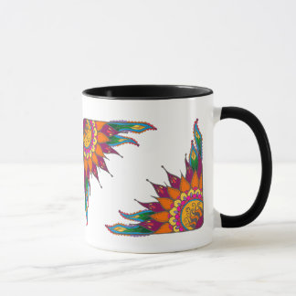 Tasse avec la conception florale