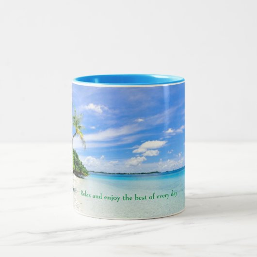 Tasse avec la copie intérieure et tropicale bleue (Centre)